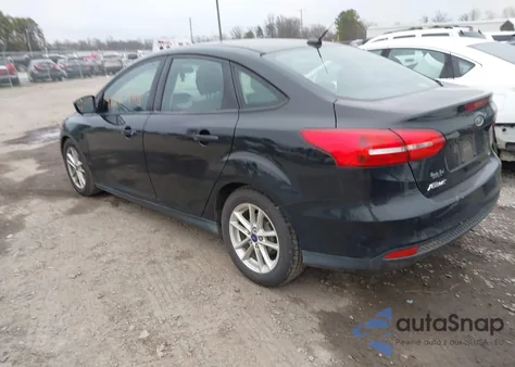 2016 Ford Focus Se z USA, uszkodzony, nr VIN 1FADP3F24GL371538